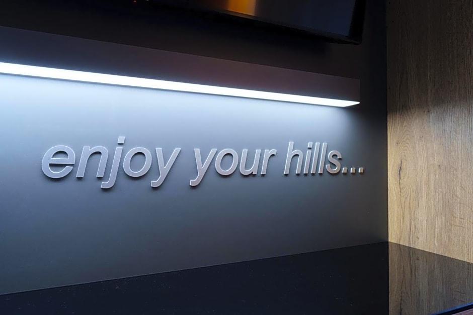 Hills 26/47