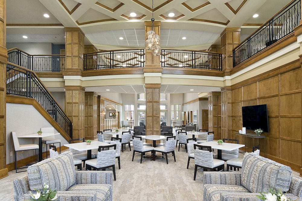 Clubhouse Hotel Suites Sioux Falls 60/67
