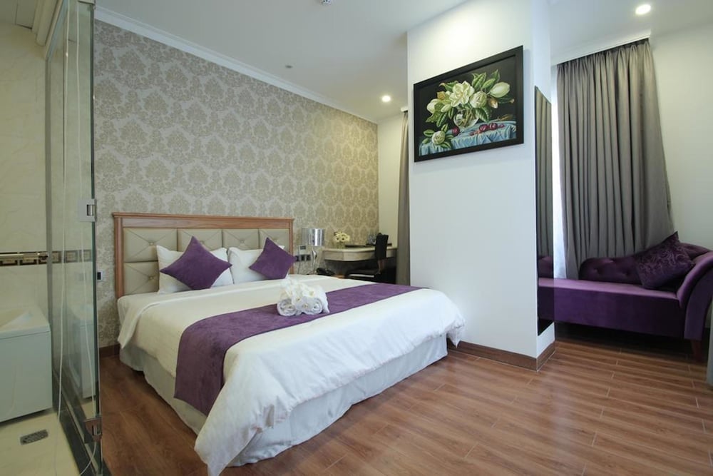 Acnos Grand Hotel 6/33