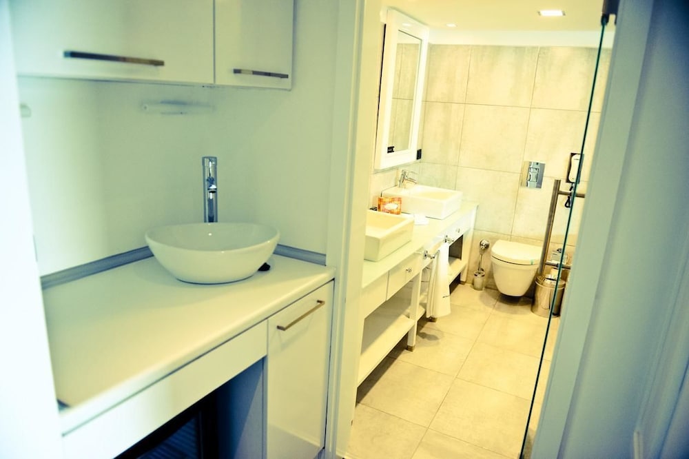 Efe Boutique Hotel 28/34