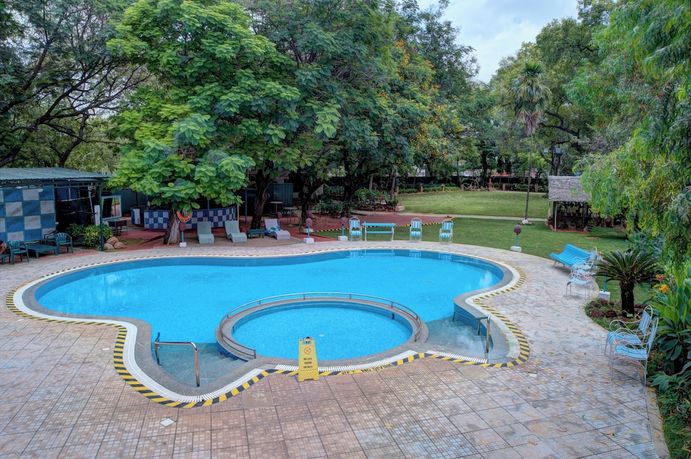 Fortune Pandiyan Hotel 44/50