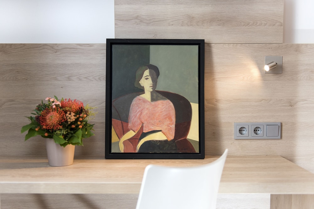 Hotel Amba 4/32