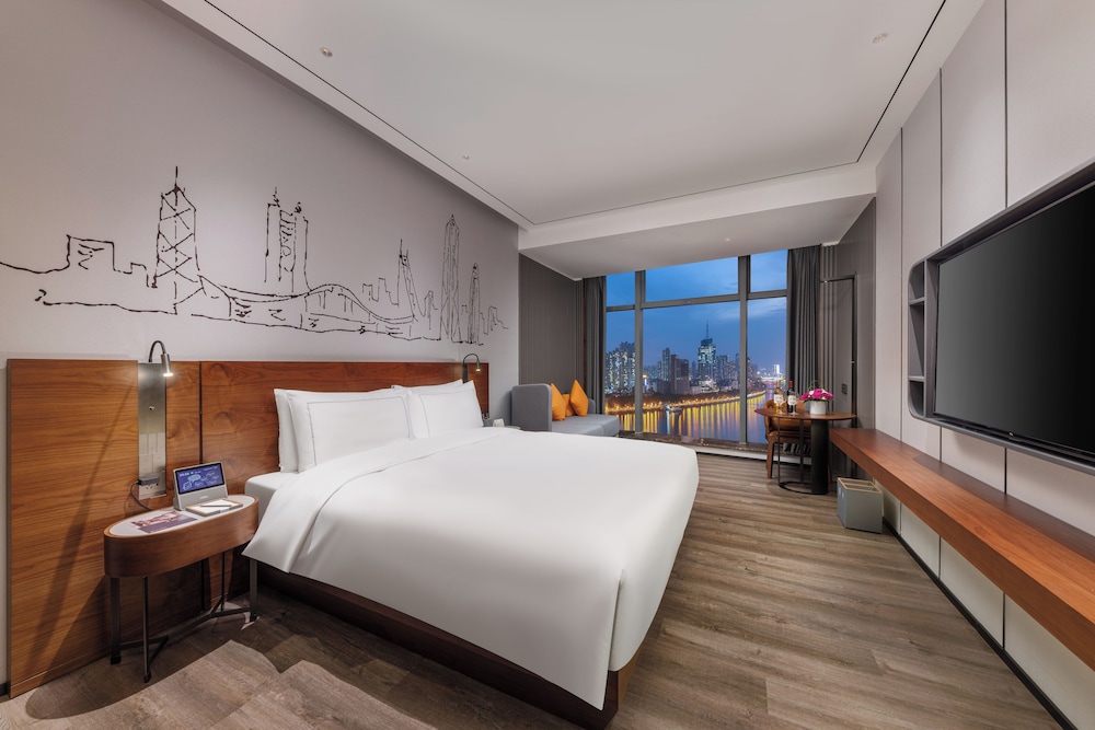 Deluxe, King Bed, Bay View
