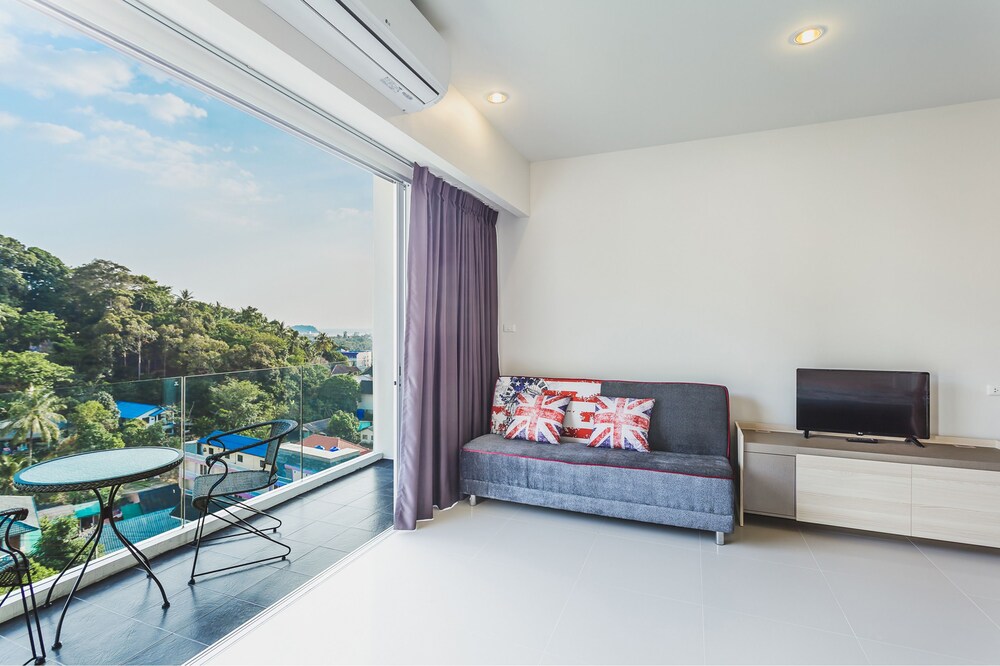 Chic Condo Karon 43/61