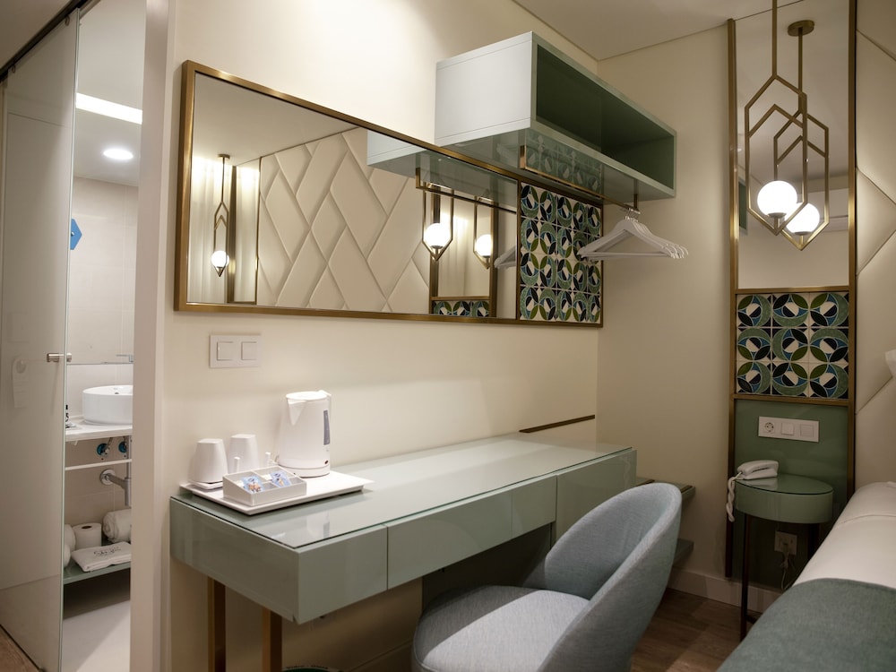 New Style Lisbon Hotel 21/21