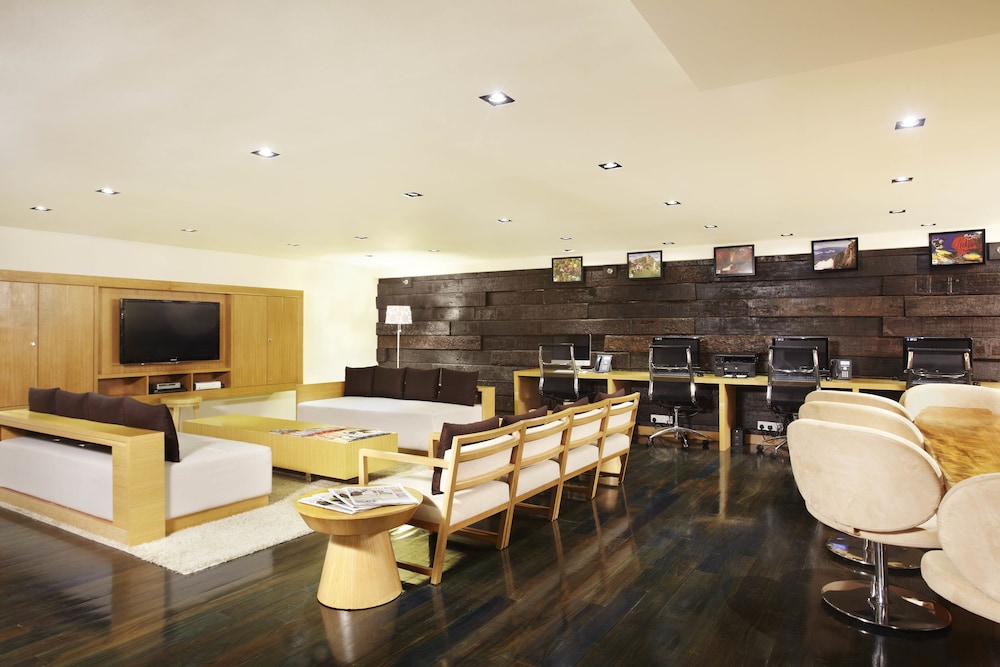 Parkroyal Serviced Suites Kuala Lumpur 60/69