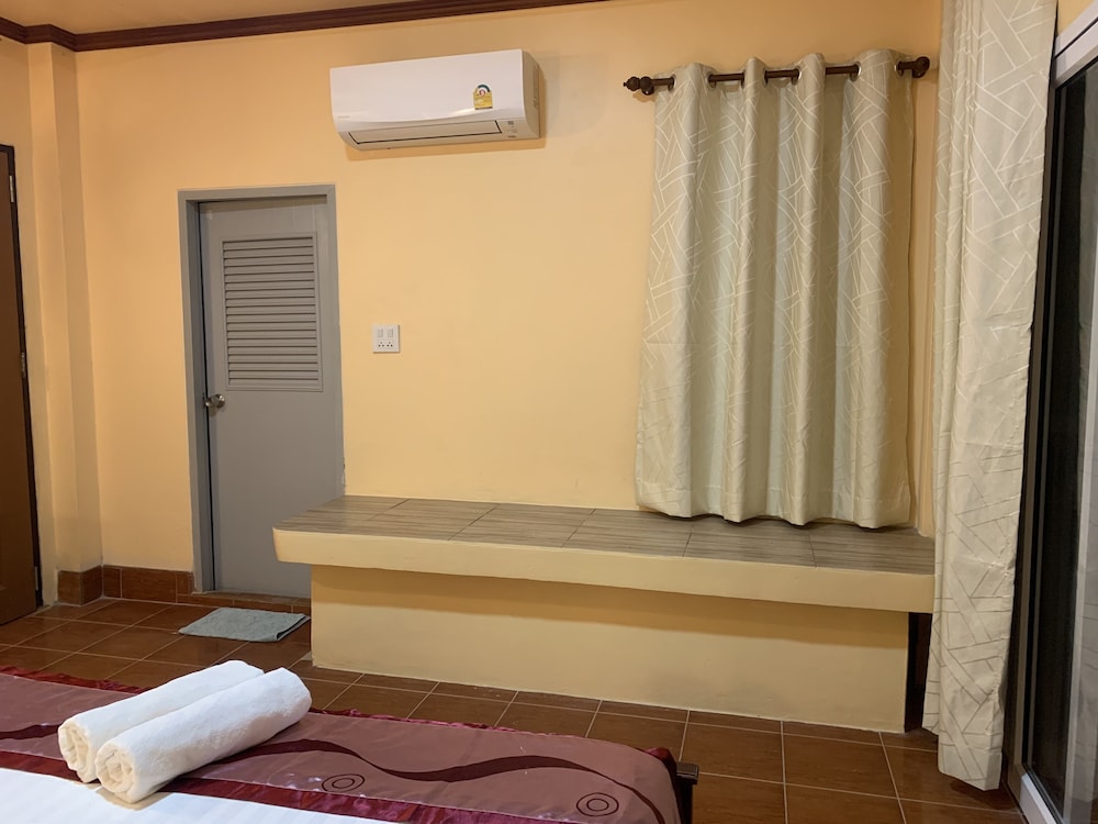Ocean View Resort Koh Tao 37/71