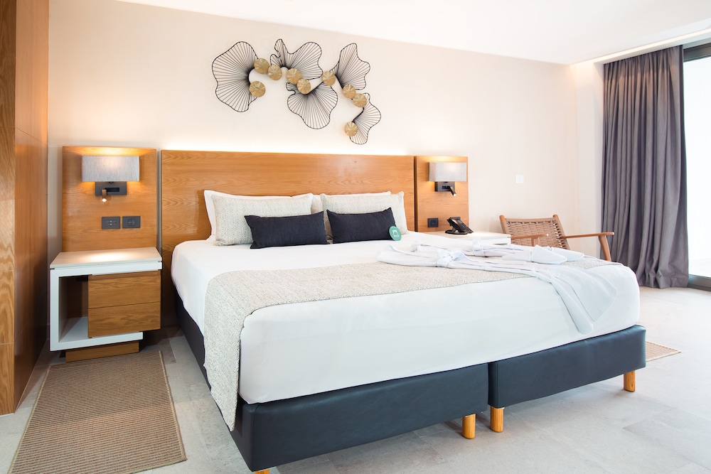 PREMIUM, SUITE, OCEAN FRONT