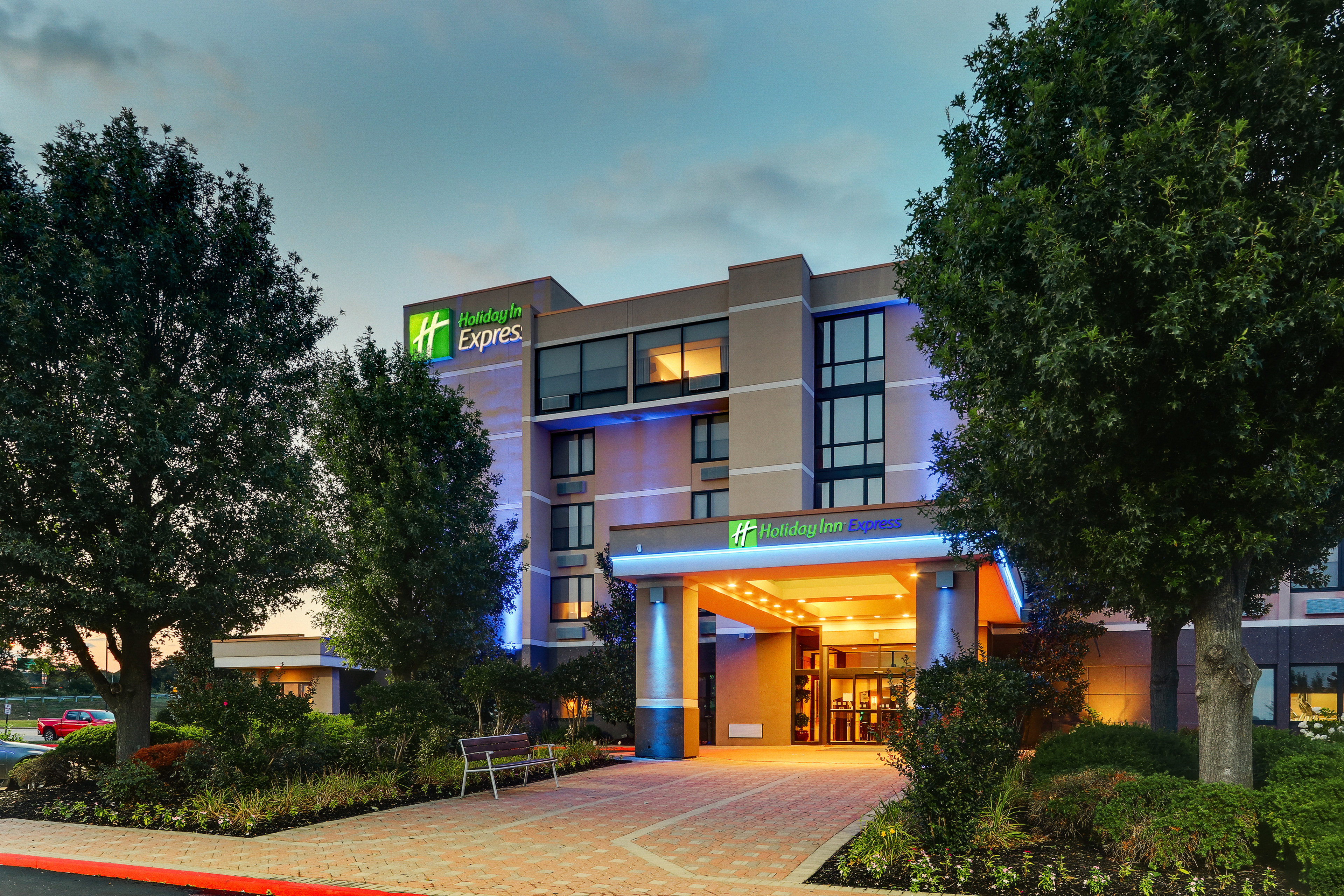 Holiday Inn Express Aberdeen Chesapeake House 4/58