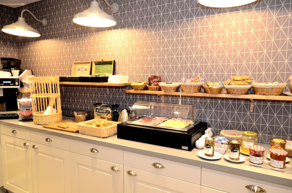 Green Hotels Confort Paris 13 27/29