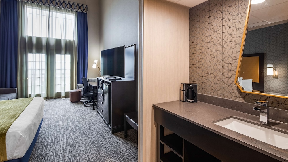 Best Western Plus Grant Creek Inn 12/40