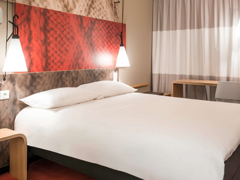ibis Paris Rueil Malmaison 29/67