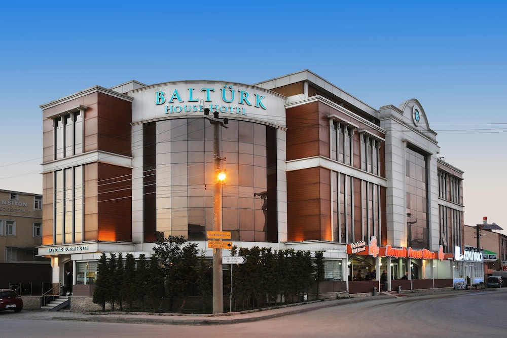 Balturk House Hotel 46/50