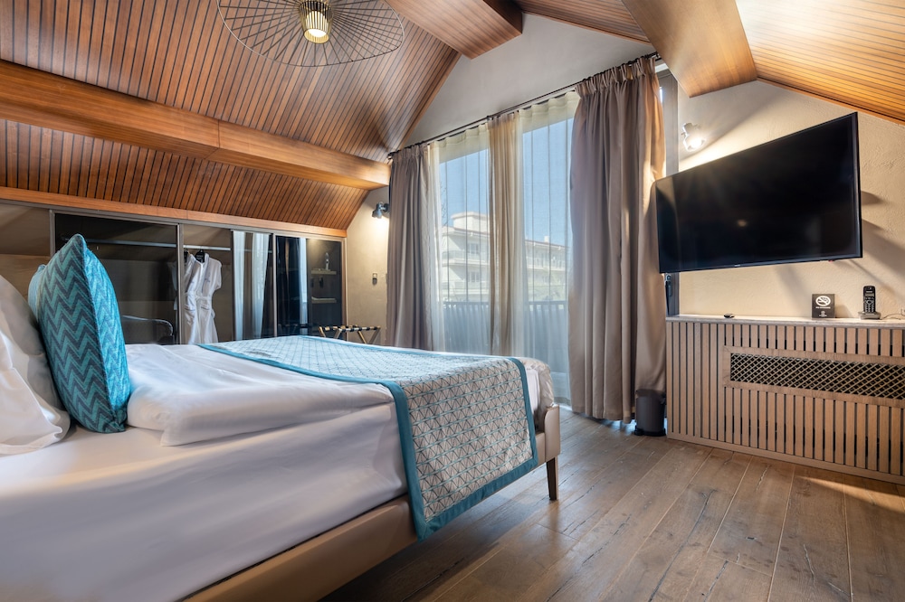 Perge Hotels - Adult Only 18 Plus 4/50