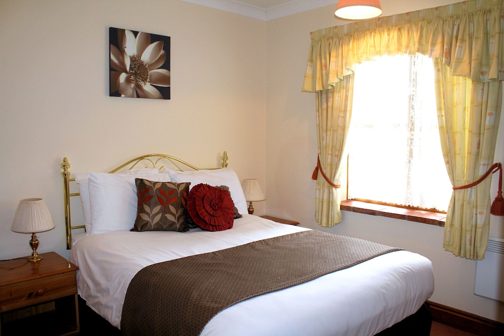 غرفة قياسية بسرير مزدوج، The Old Rectory Hotel 2/5