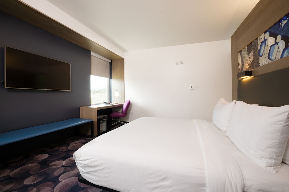 Aloft Austin Airport 16/47