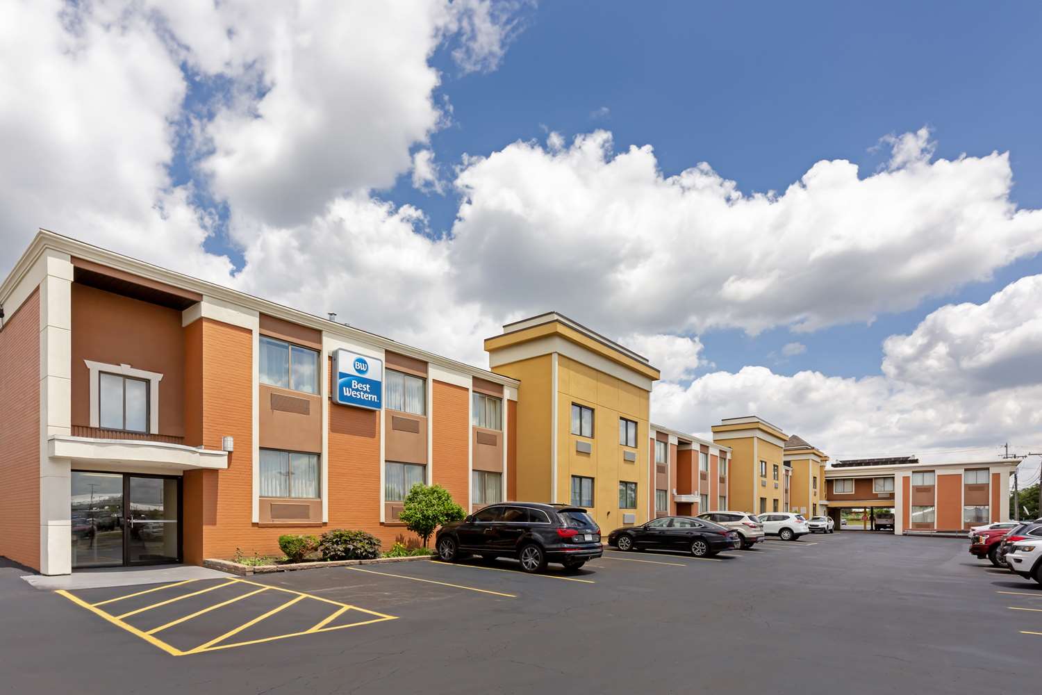 Best Western The Inn At Rochester Airport 34/37