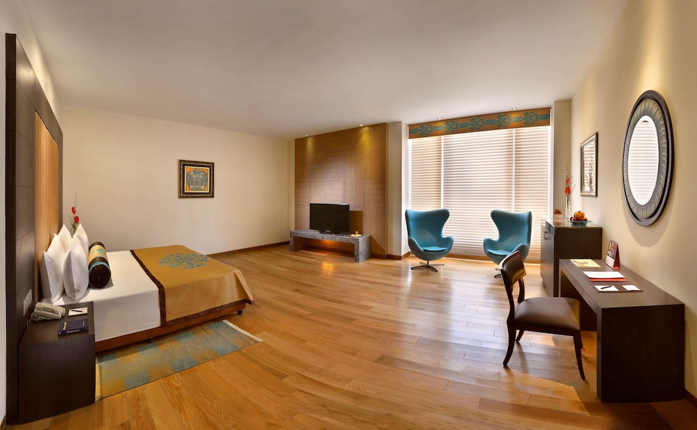 The Lalit Great Eastern Kolkata 44/65
