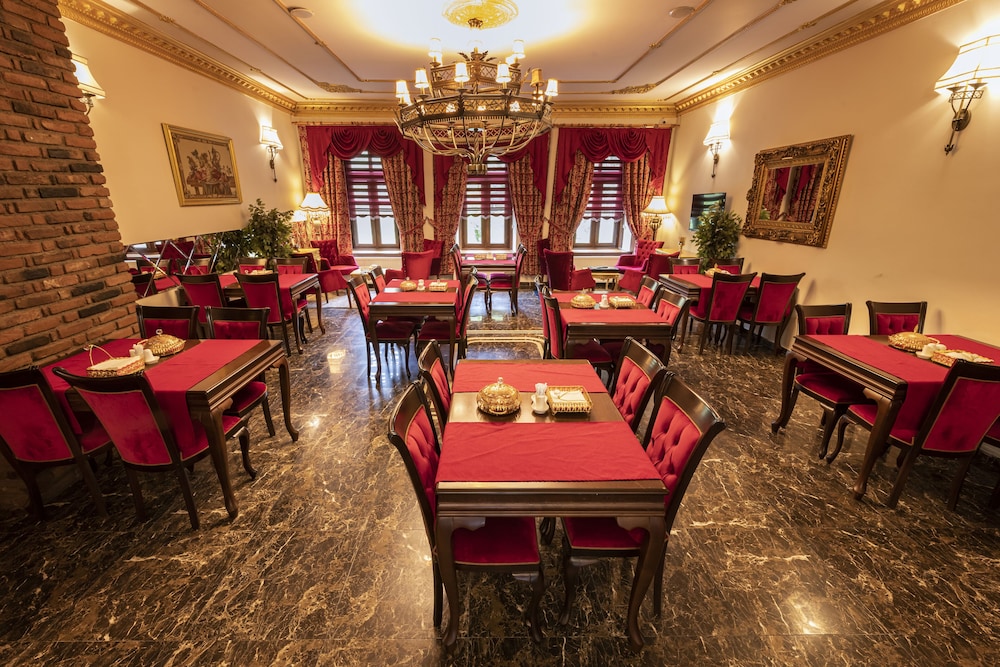 Hotel Katerina Sarayi 31/38