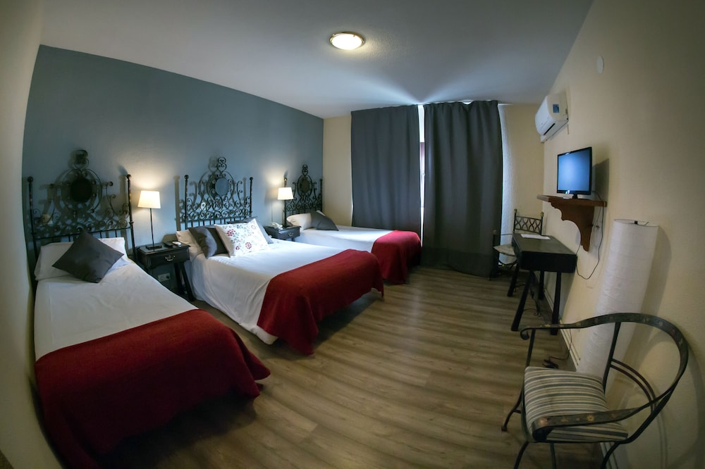 Venta Magullo Complejo Hostelero 12/55