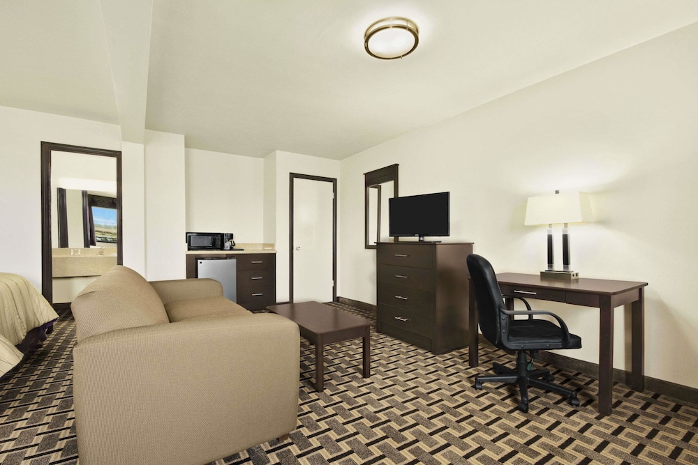 Super 8 By Wyndham Fort Worth Tx 9/13