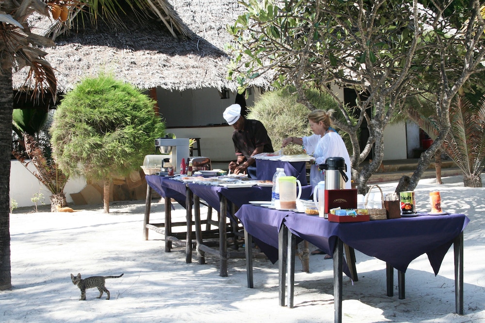 Moonshine Uroa Boutique Hotel 40/50