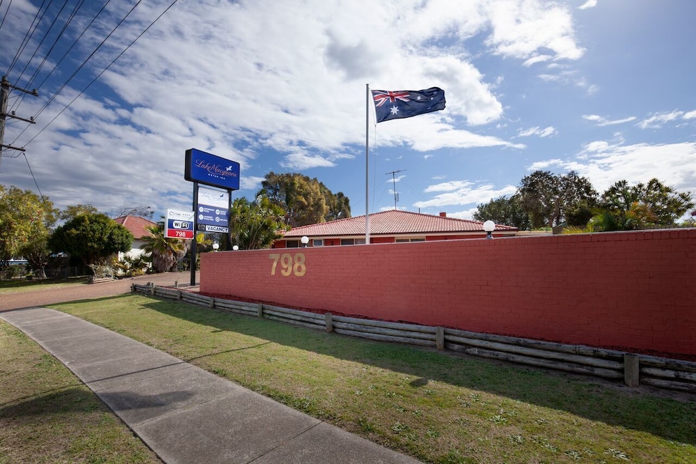 Lake Macquarie Motor Inn 23/50
