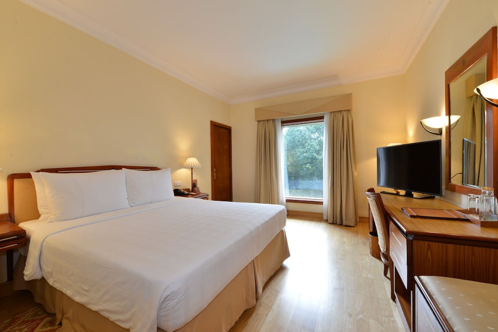 The Fern Kochi, Series by Marriott 16/61