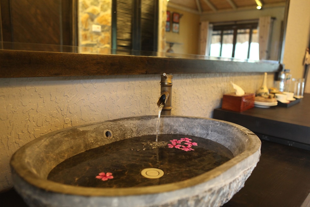 Mai Chau Ecolodge 42/72