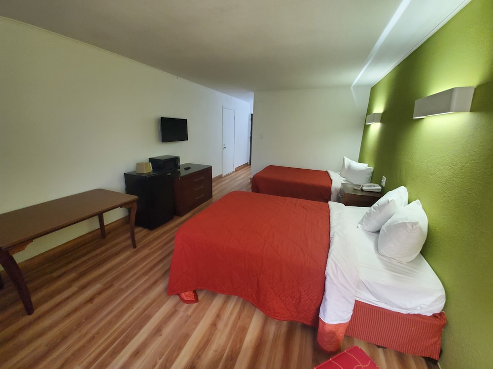 Royal Inn Hotel 14/37