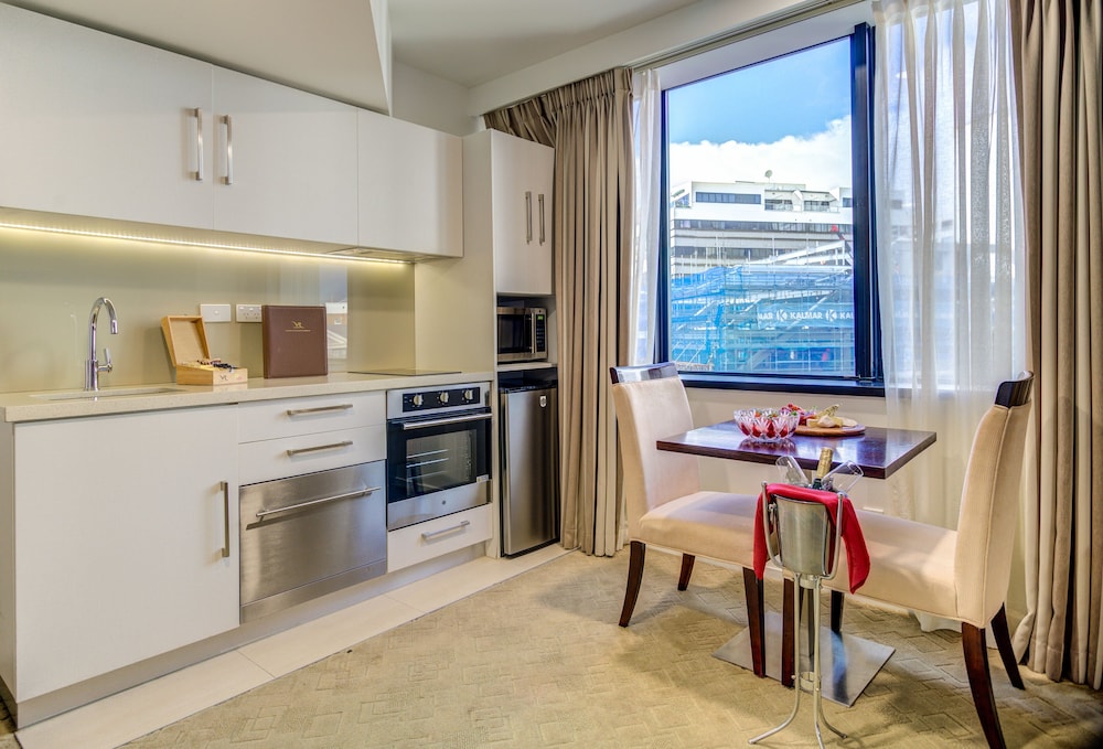Vr Queen Street Hotel And Suite 43/63