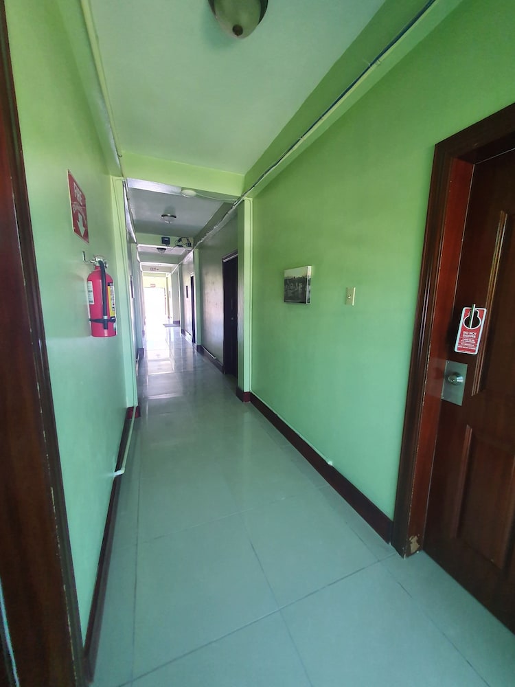 Caye Caulker Plaza Hotel 43/57
