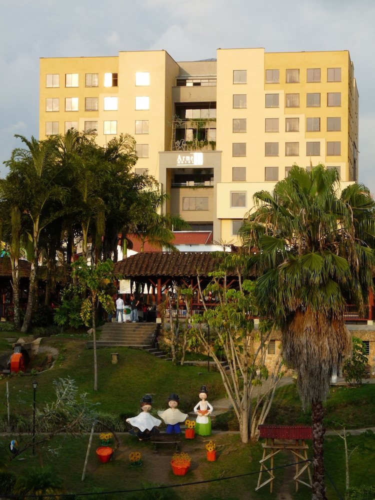 Armenia Hotel 65/74
