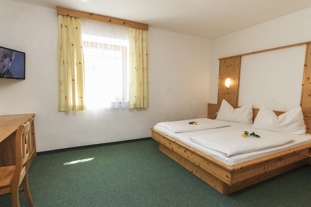 Apartment, 2 Double Beds, Sofa