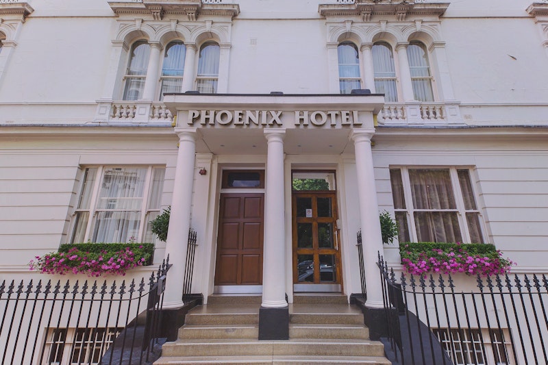 Phoenix Hotel in LONDON