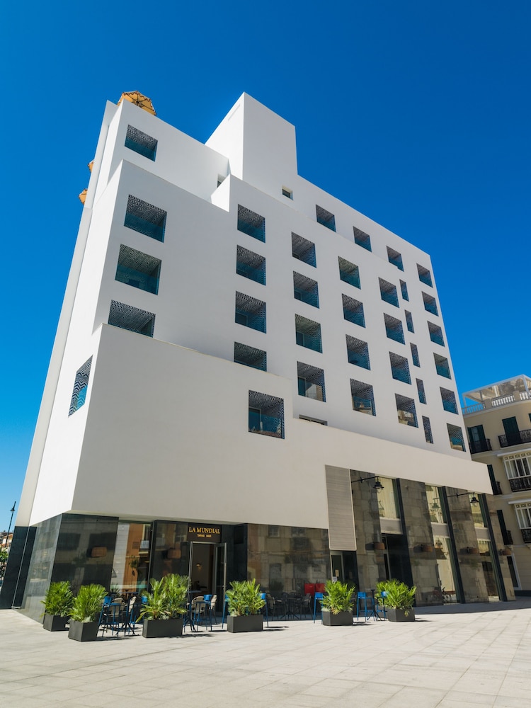 H10 Croma Malaga 4/50