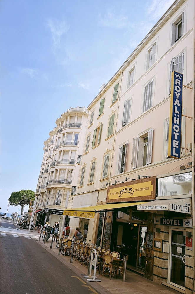 Azurene Royal Hotel photo1