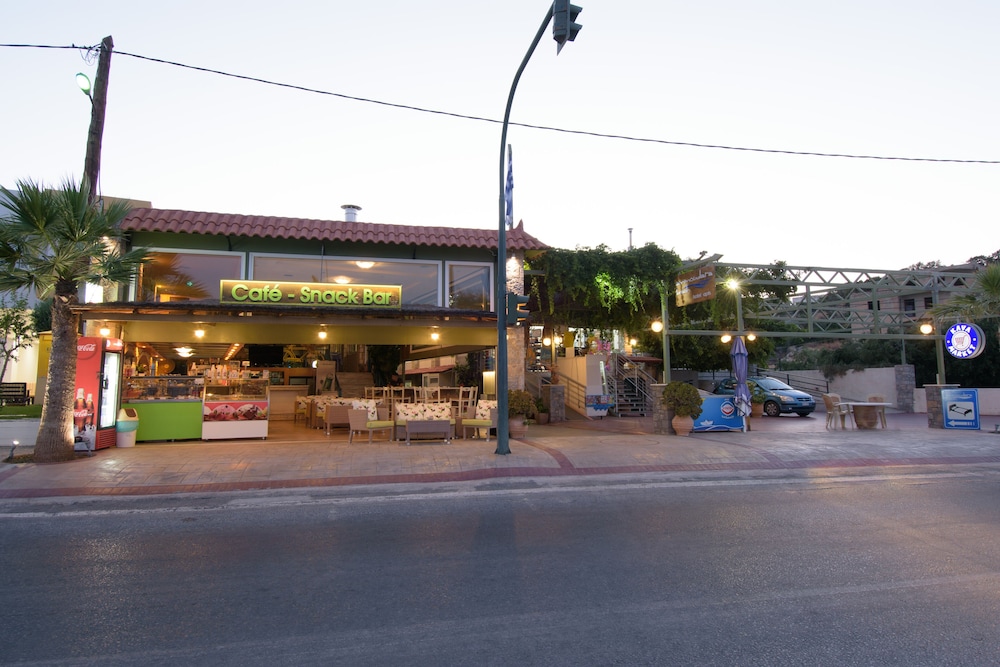 Ammoudara Beach Hotel Apartments 4/67