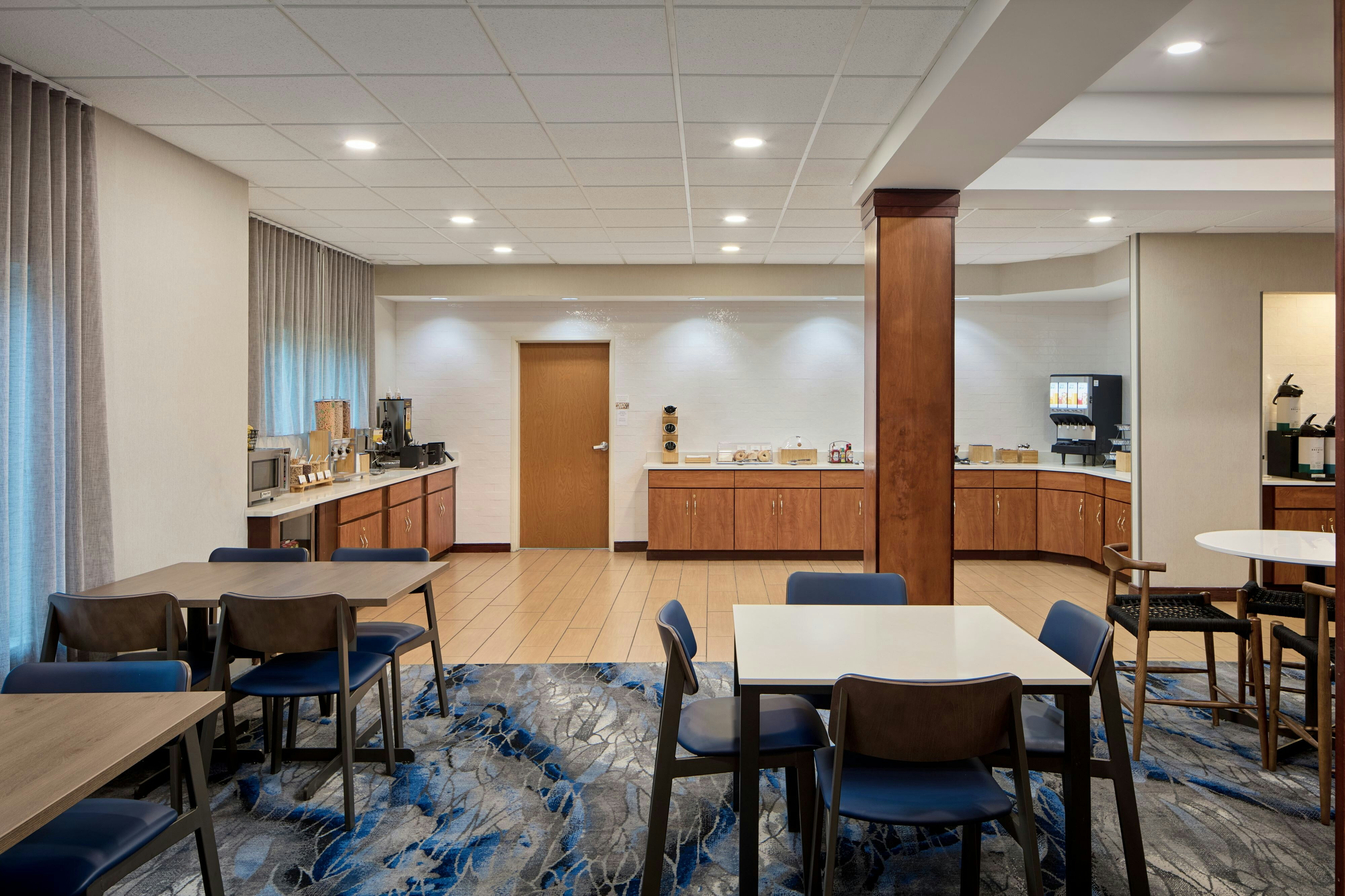 Fairfield Inn Suites Frankfort 4/11