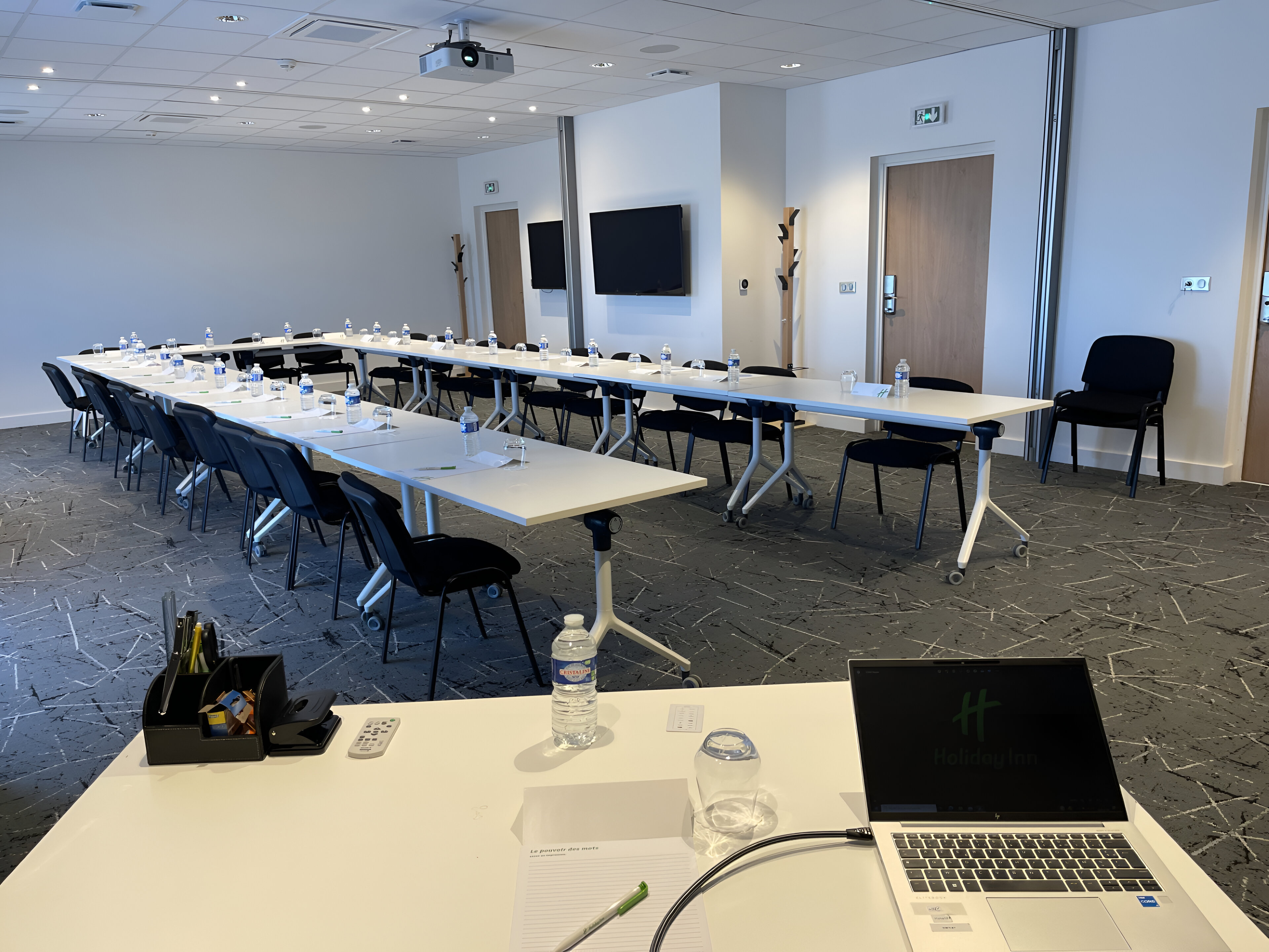 Holiday Inn Dijon Sud Longvic 36/45