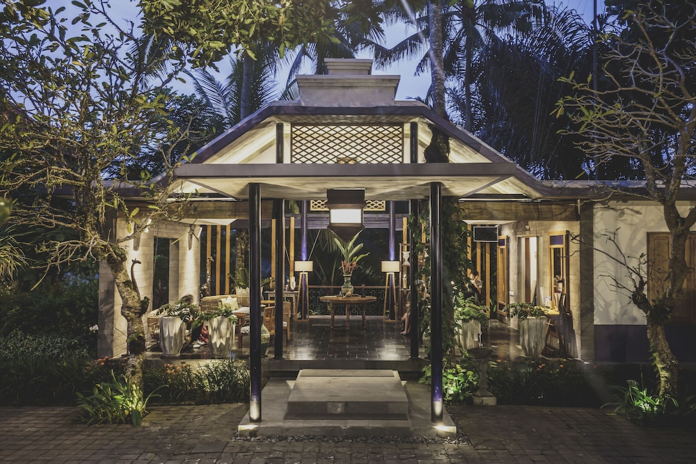 Amora Ubud Boutique Villas photo5