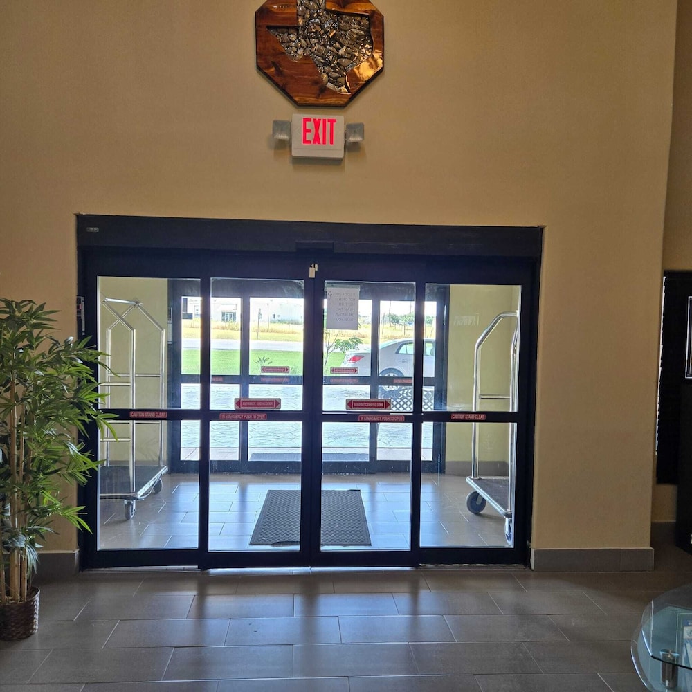 Karnes City Lodge 4/40