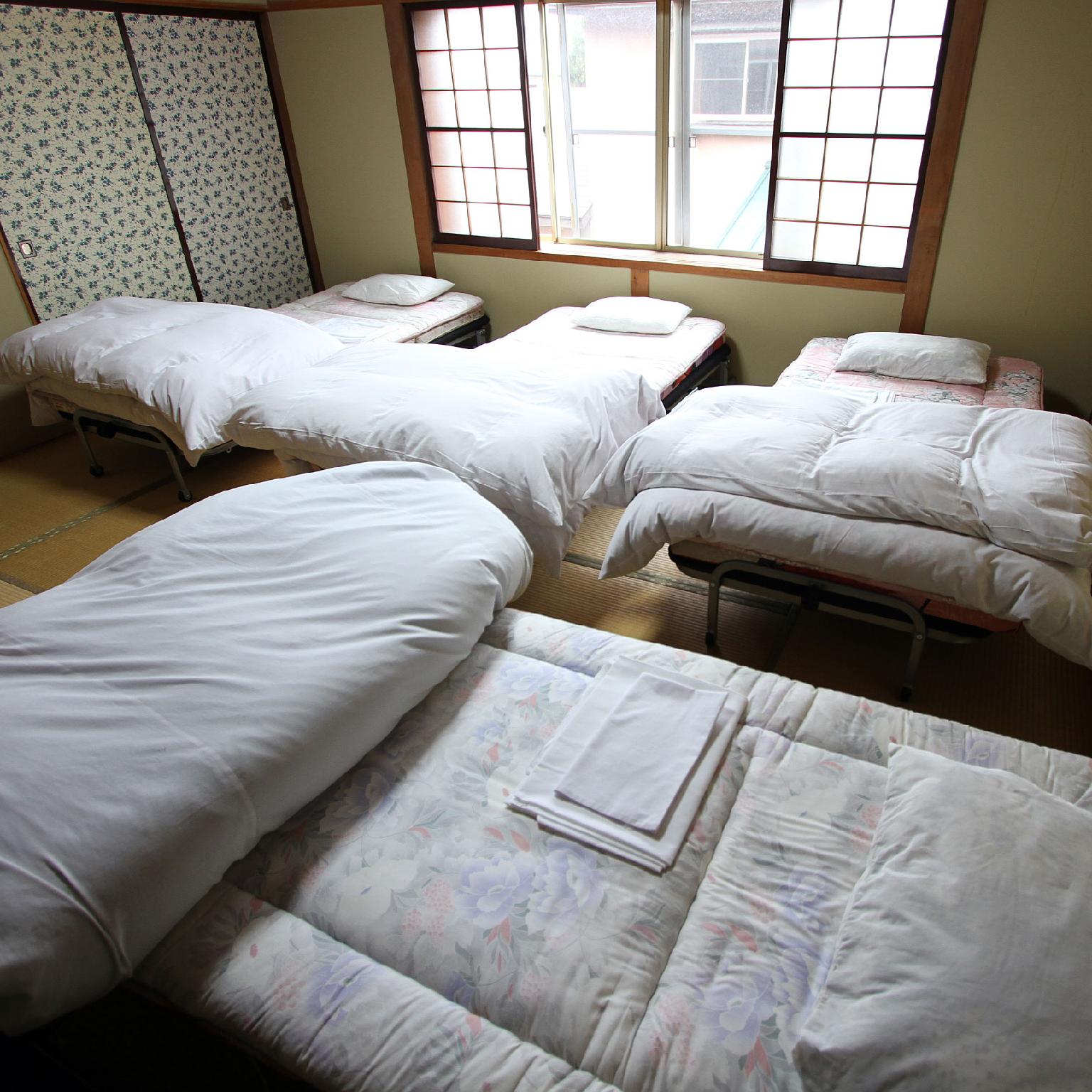 Japanese, Private, Quadruple