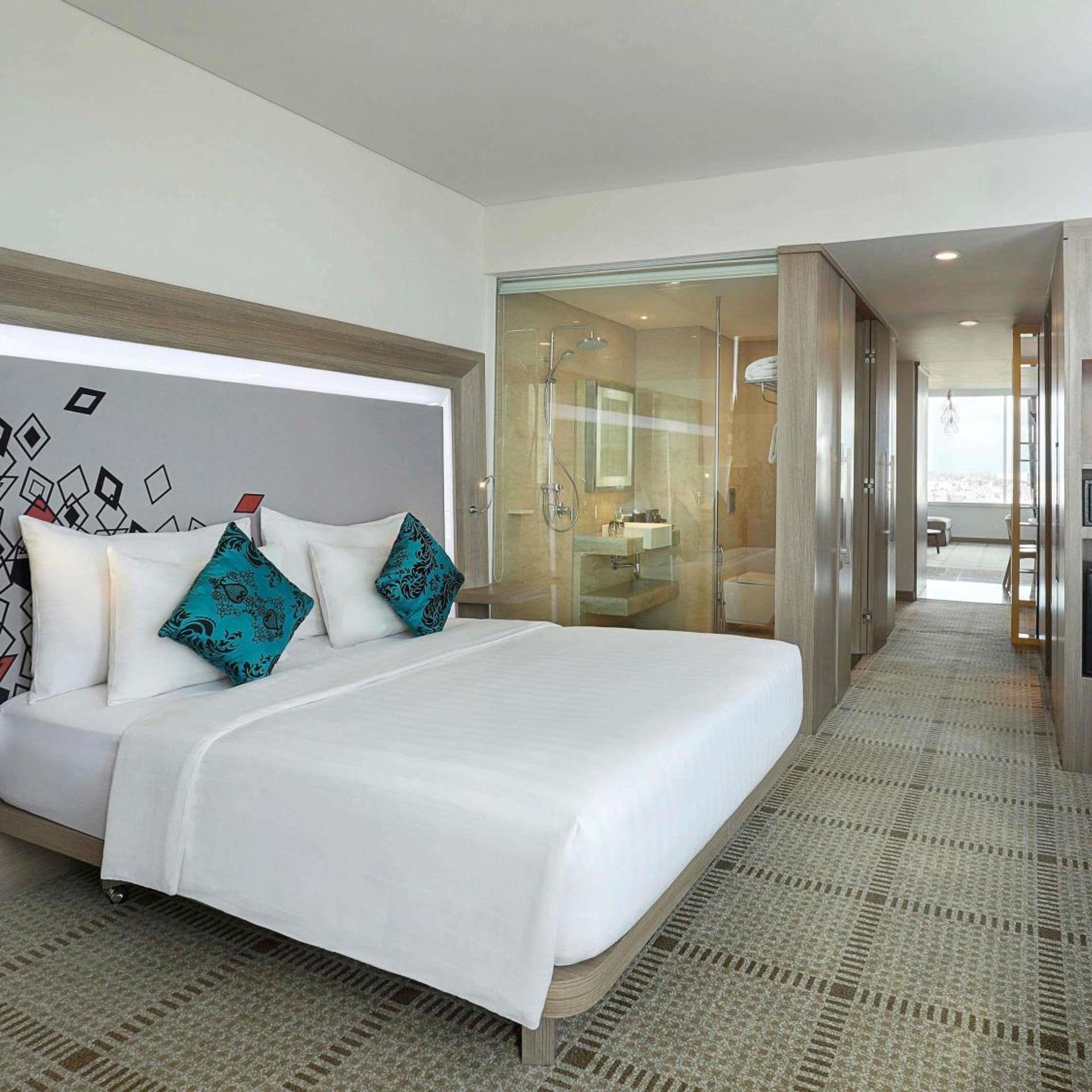 Suite, Apartment