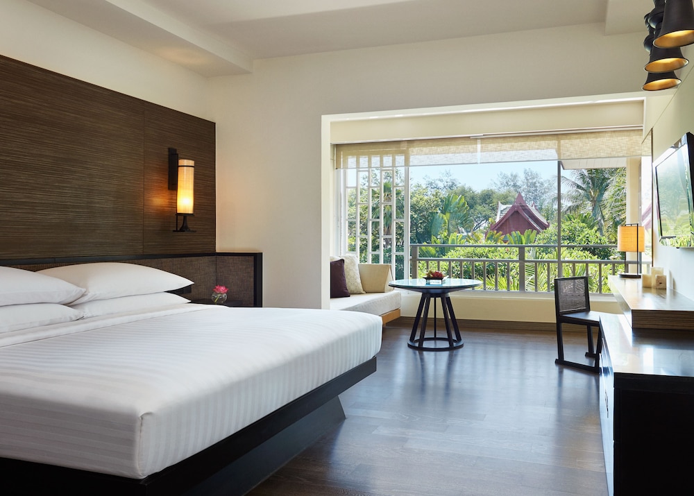 Premier, Suite, King Bed, Sofa