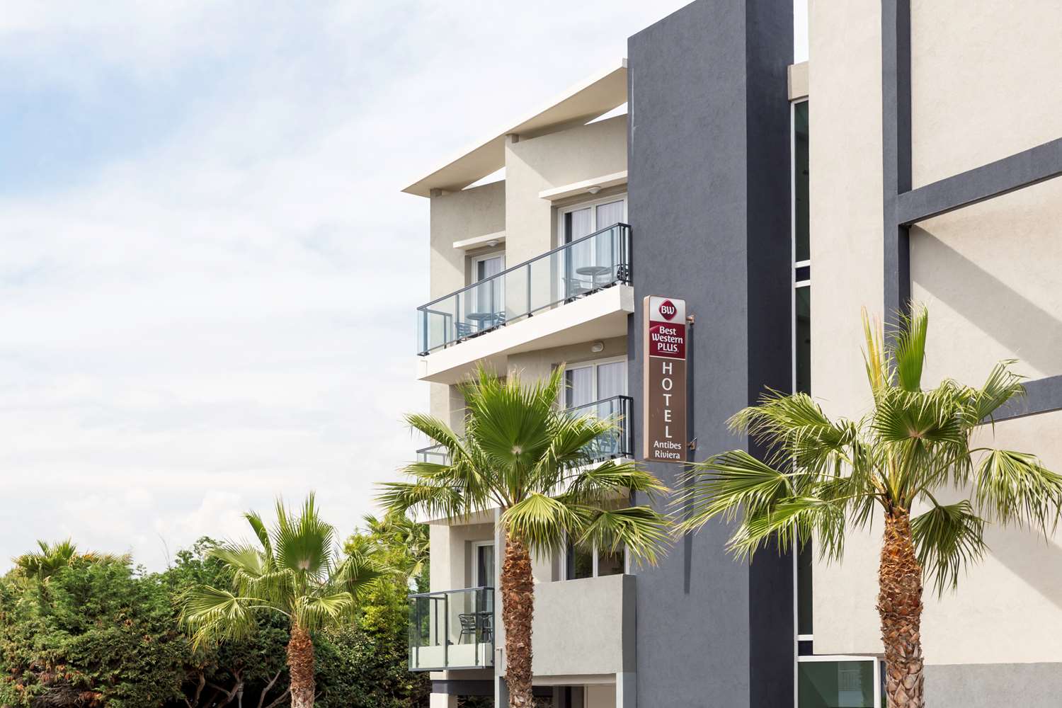 Best Western Plus Antibes Riviera in ANTIBES