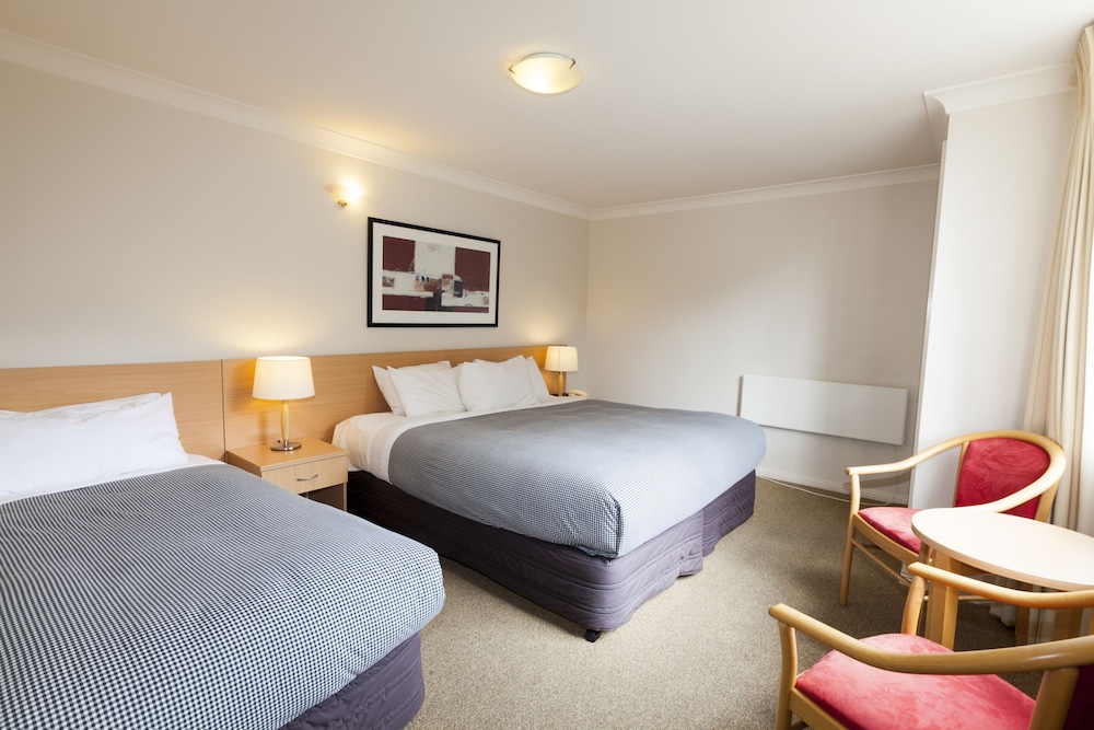 The Denman Hotel 17/48
