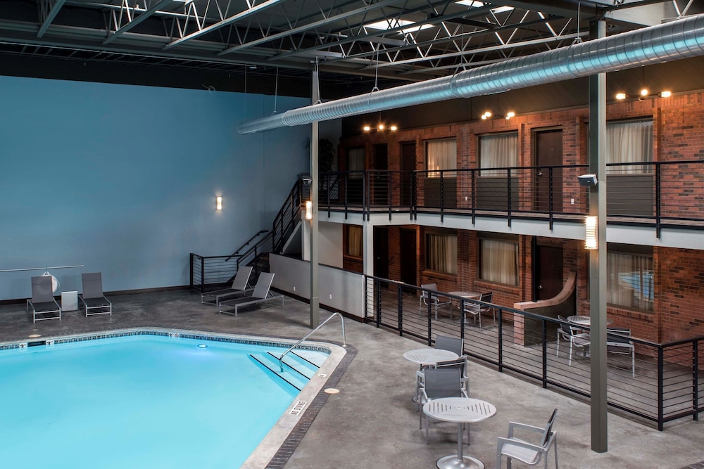 Copper King Convention Center, an Ascend Collection Hotel 3/41