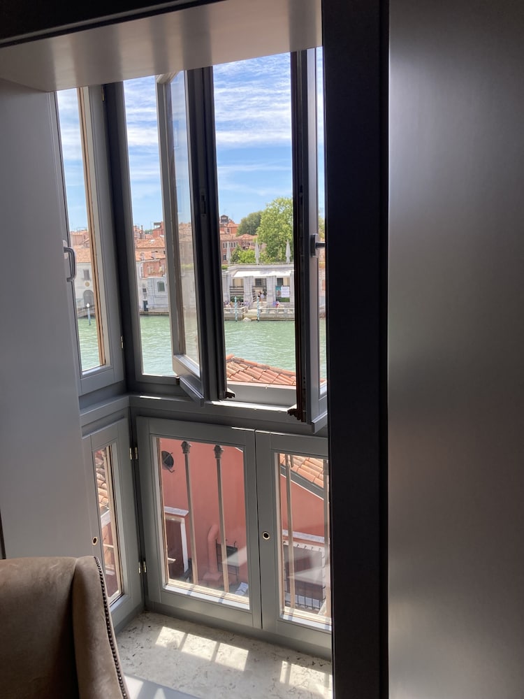 Hotel Dei Dragomanni 31/50