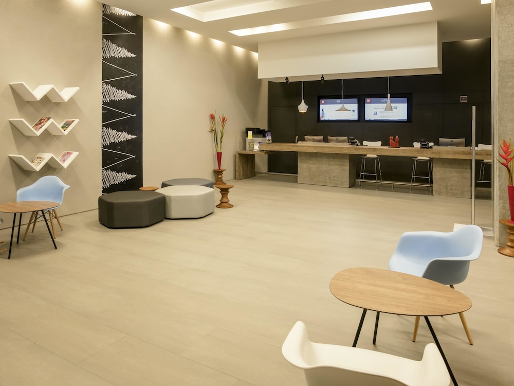 Ibis Cali Granada 52/75